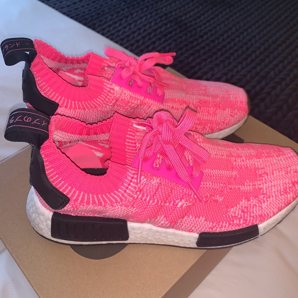 Adidas NMD size 8.5 Women’s - Picture 2 of 5